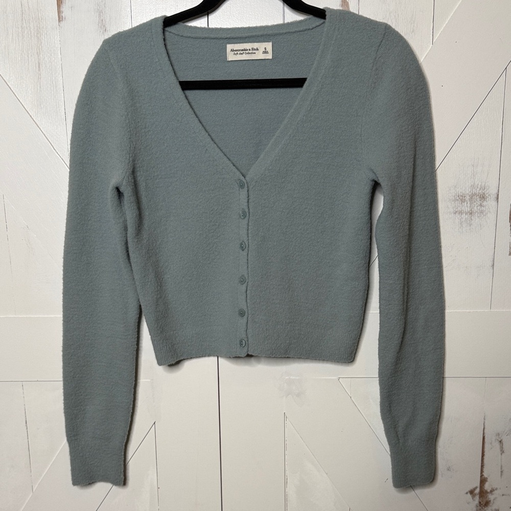 Abercrombie & Fitch Soft AF V Neck Button Up Cardigan - Blue